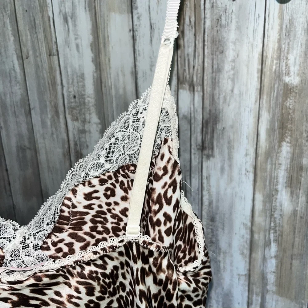 Victoria’s Secret Satin Leopard Night Slip - Picture 5 of 6